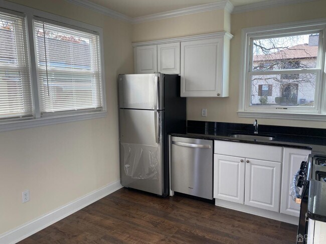 Foto del edificio - 210 Bound Brook Rd