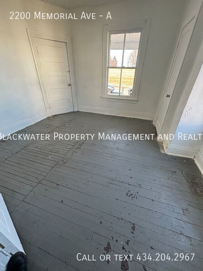 Foto del edificio - 2200 Memorial Ave