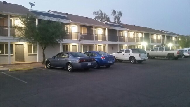 Interior Photo - The Davenport