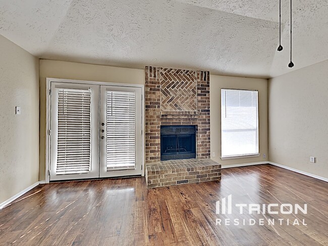 Building Photo - 8223 Summer Quail Dr