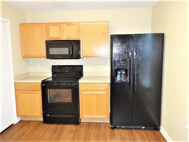 Foto del edificio - 9742 Liberty Grn