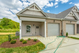 Building Photo - 591 Bellingham Dr NE