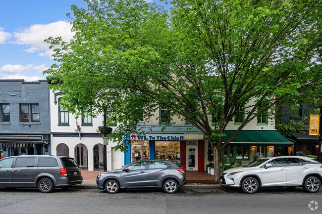 Foto del edificio - 733 8th St SE