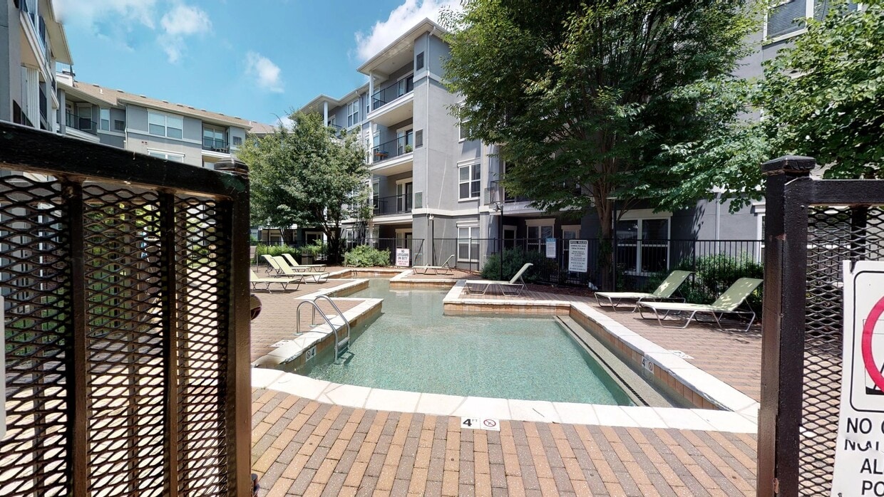 Photo - The Landing St. Louis Apartments
