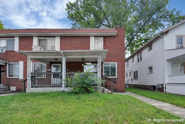 Building Photo - 532 S Terrace Ave
