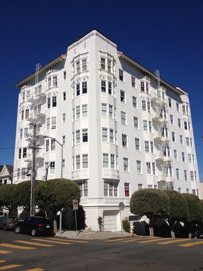 Building Photo - 3740 25th St