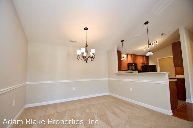 Building Photo - 9121 McDowell Creek Ct