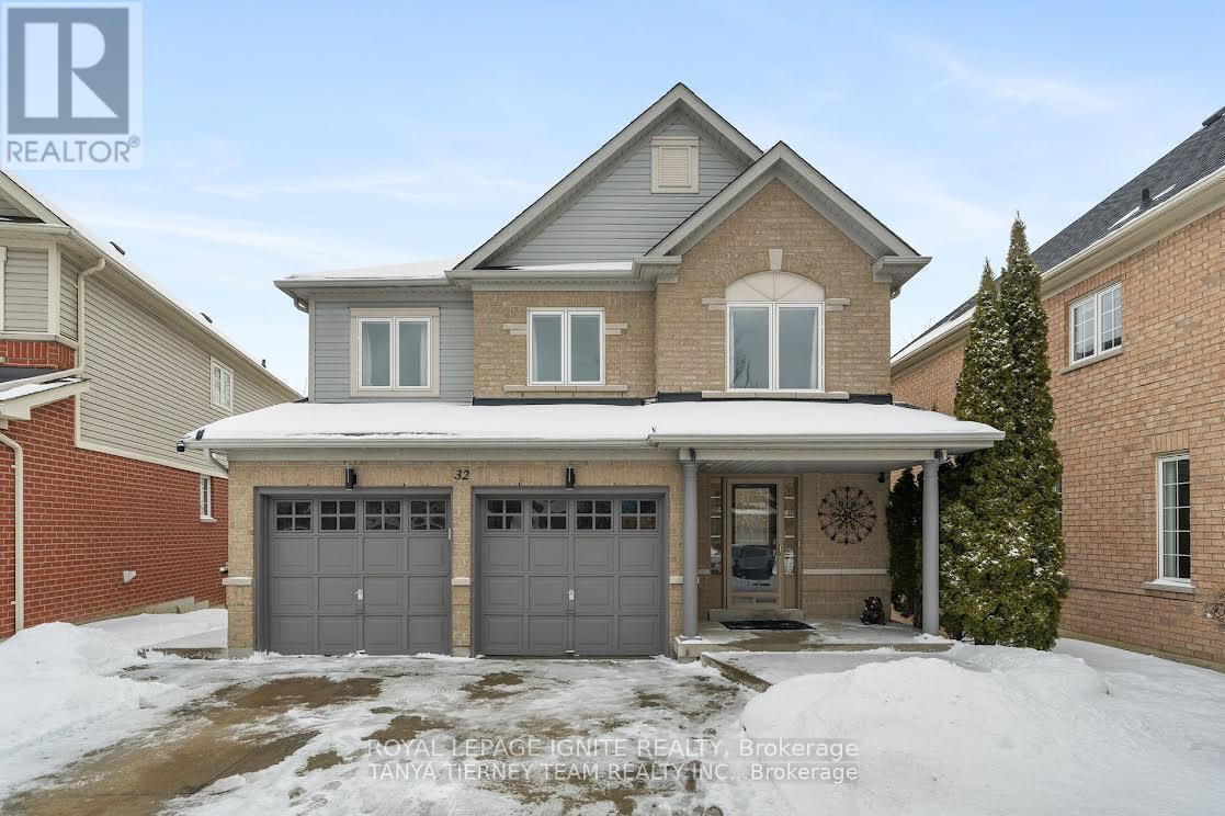 Photo principale - 32 Blossomview Ct