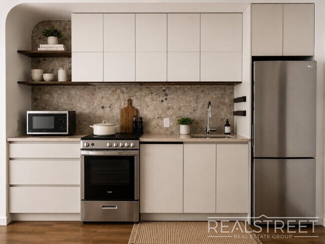 Foto del edificio - LUXURY 1 BED IN AMENITY PACKED BUILDING IN BUSHWICK