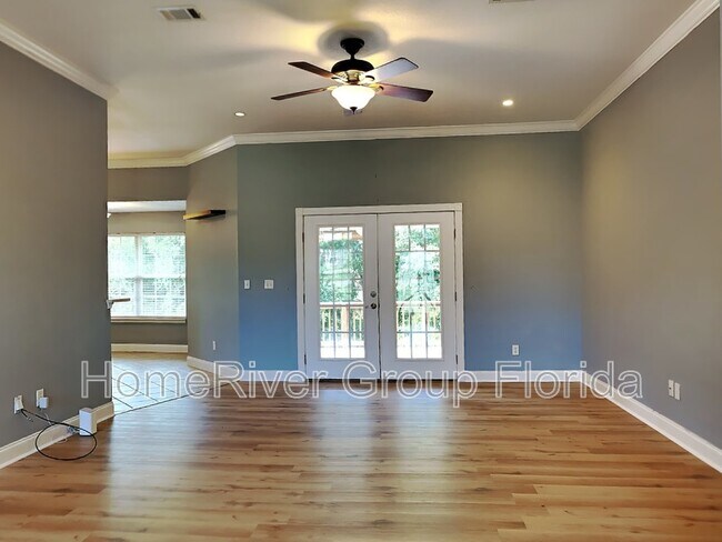 Building Photo - 730 Riva Ridge Dr