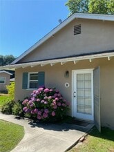 Building Photo - 4457 Oakwood Ave
