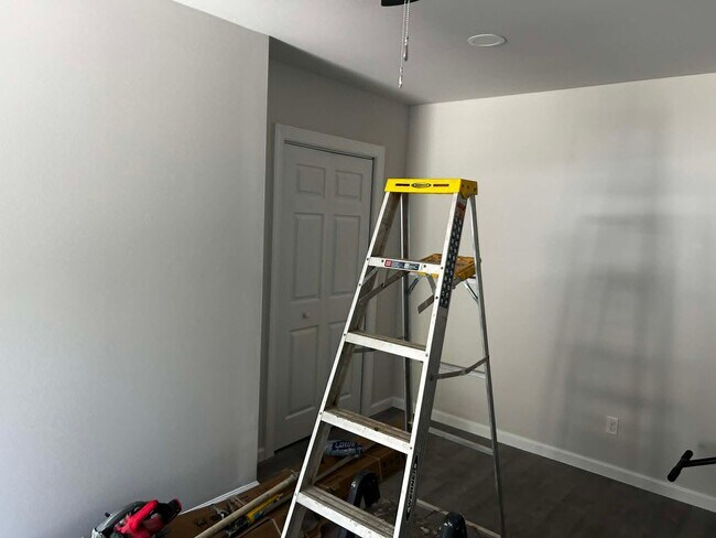 Foto del edificio - 1006 Pocahontas Ave