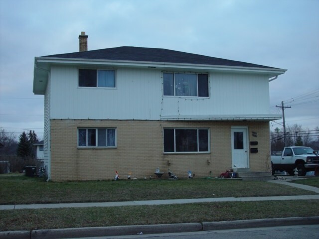 Building Photo - 456-472 Northrop St