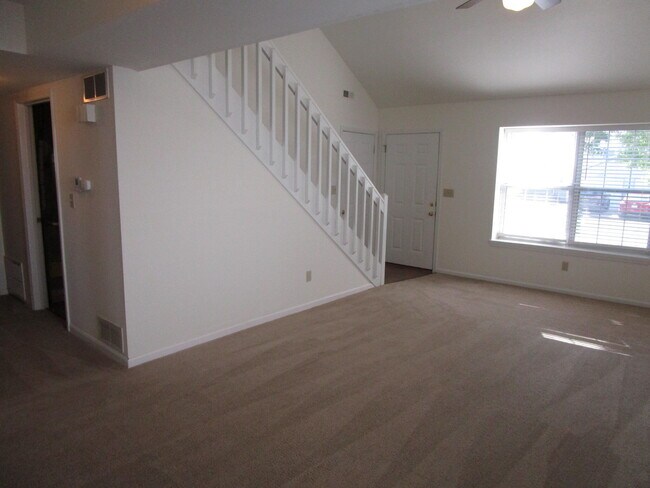 Building Photo - 3521 Prescott Dr