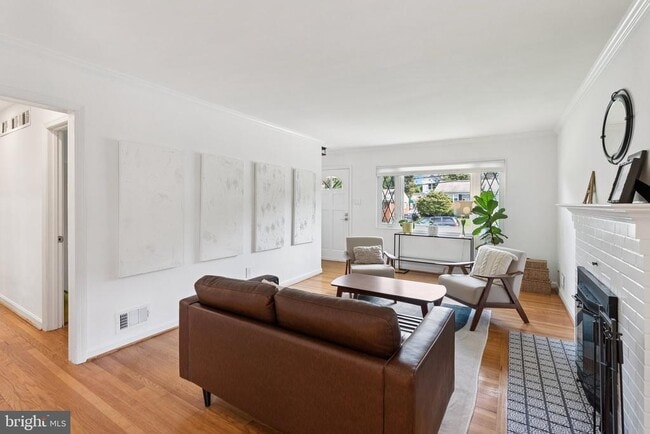 Foto del edificio - 5006 Flanders Ave