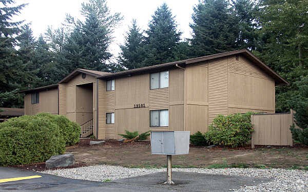 Foto del edificio - Towne Manor Apartments