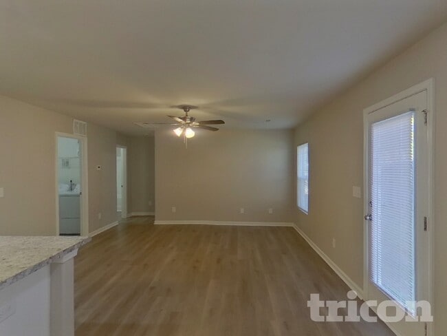 Building Photo - 631 Buckskin Rd