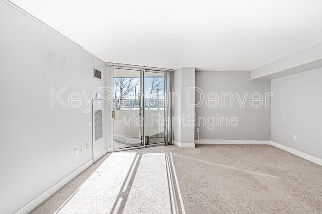 Foto del edificio - 601 W 11th Ave