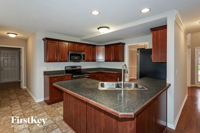 Foto del edificio - 2544 Hattington Dr