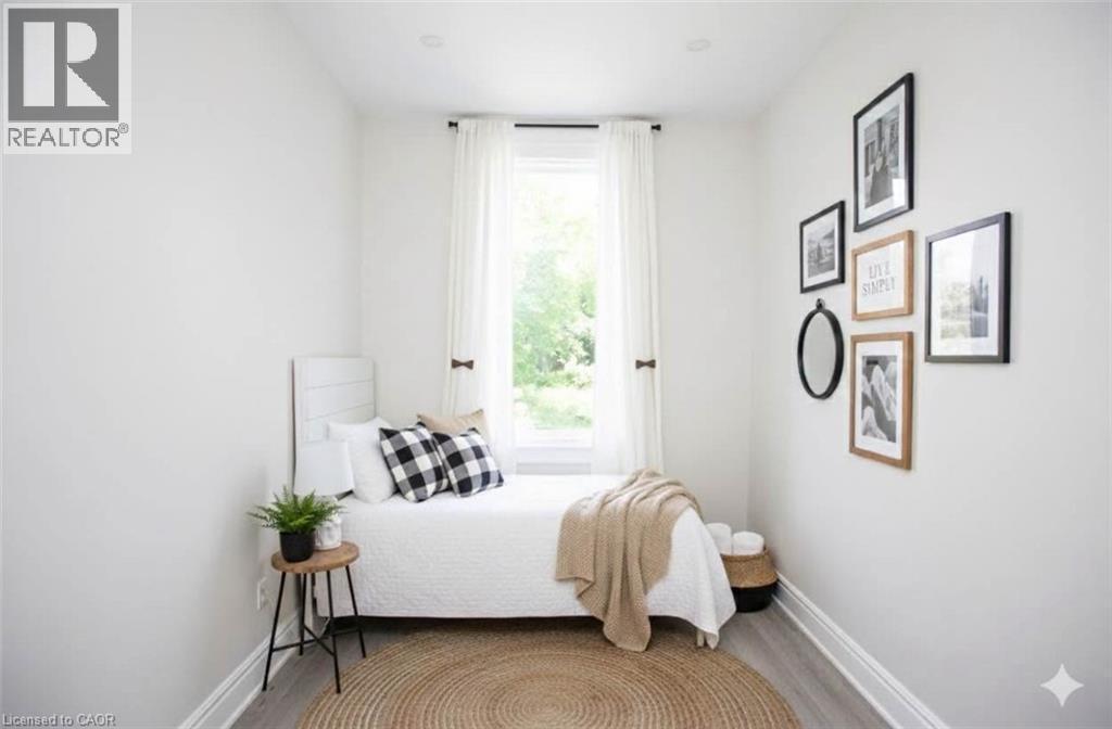 Photo du bâtiment - 34 Dumfries St