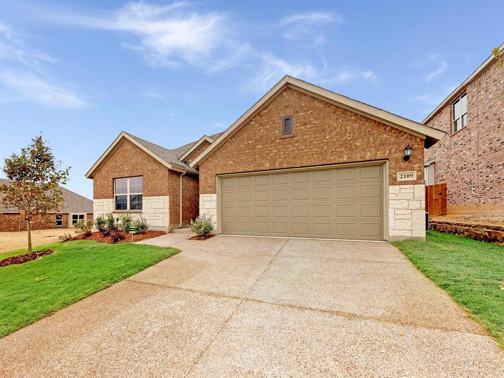 Foto principal - 2109 Auburndale Ave