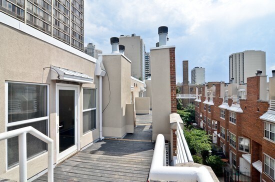 Foto del edificio - 2717 N Lehmann Ct
