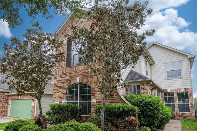 Foto del edificio - 21706 Spring Vine Ln