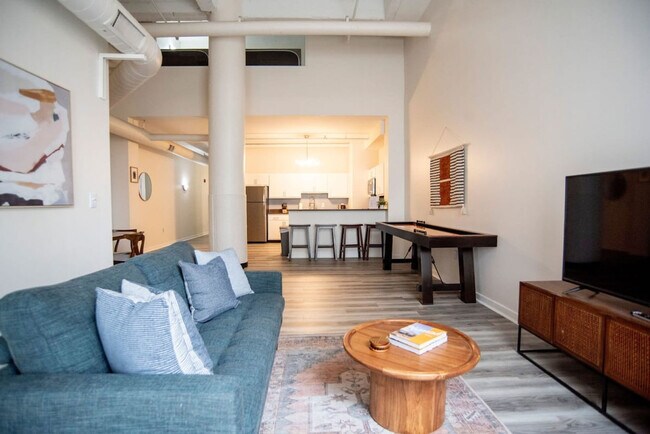 Foto del edificio - 50 N Illinois St