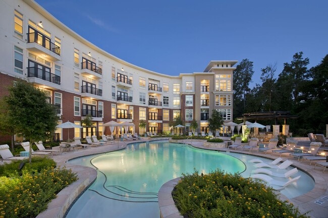 Building Photo - The Belvedere at Springwoods Village