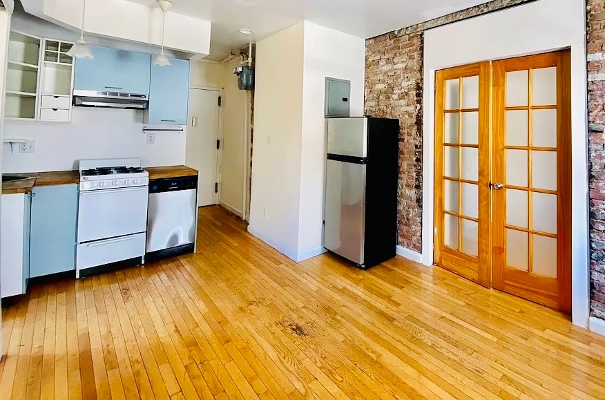 Kitchen 1 - 5 Rivington St