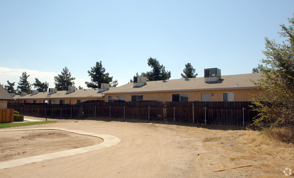 Building Photo - 8890 G Ave