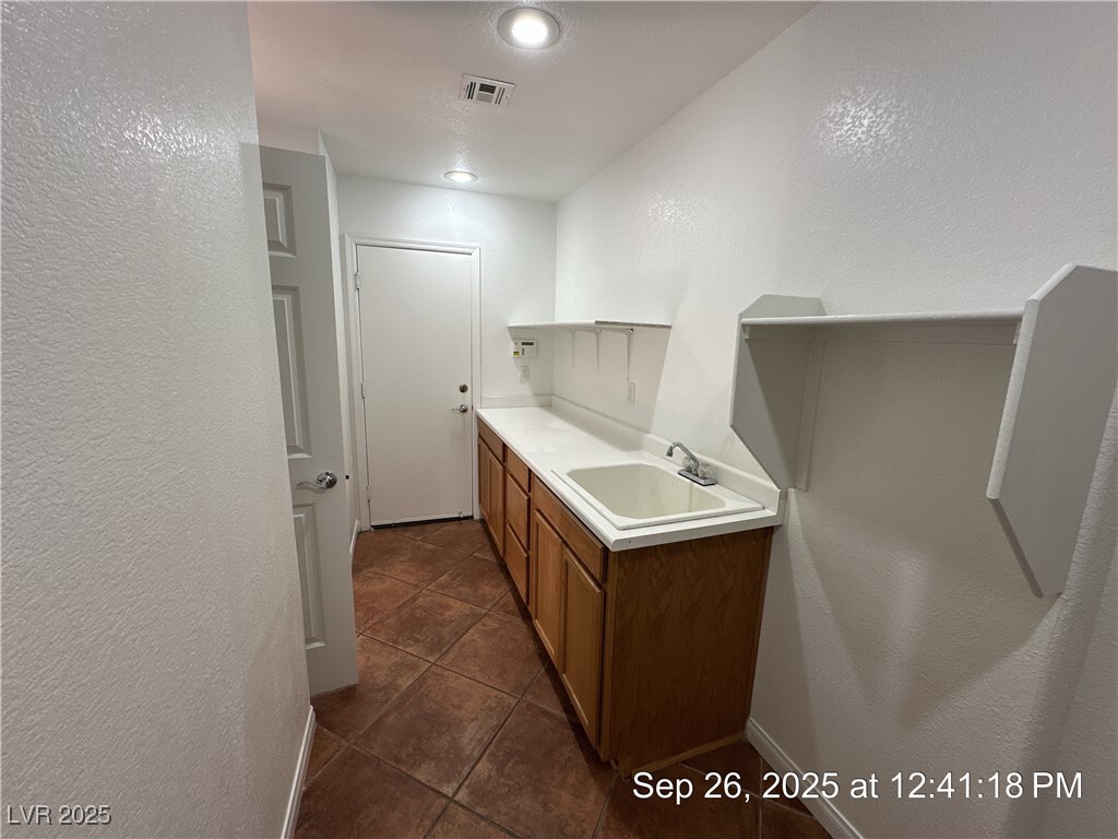 Foto principal - 155 Staten Island Ave