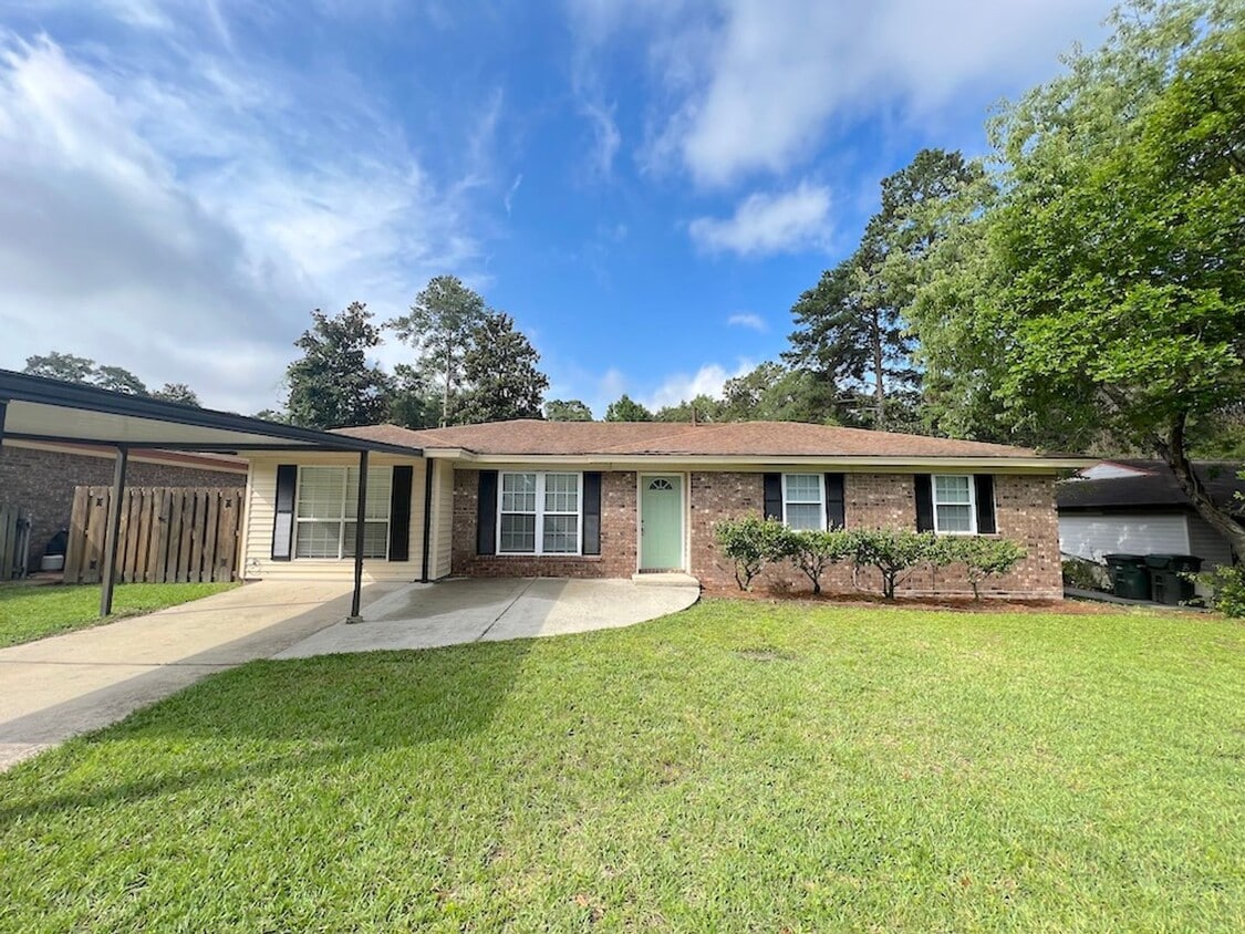 Primary Photo - 3 BED | 2 BATH | VERNONBURG | FRESH RENO