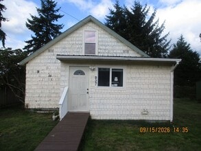 Building Photo - 927 W Schley St