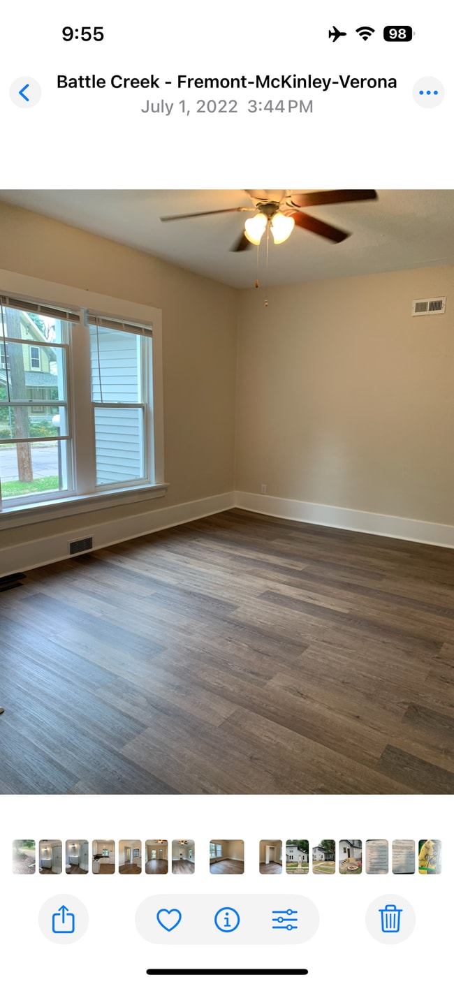 Foto del edificio - 25 Sherman Rd