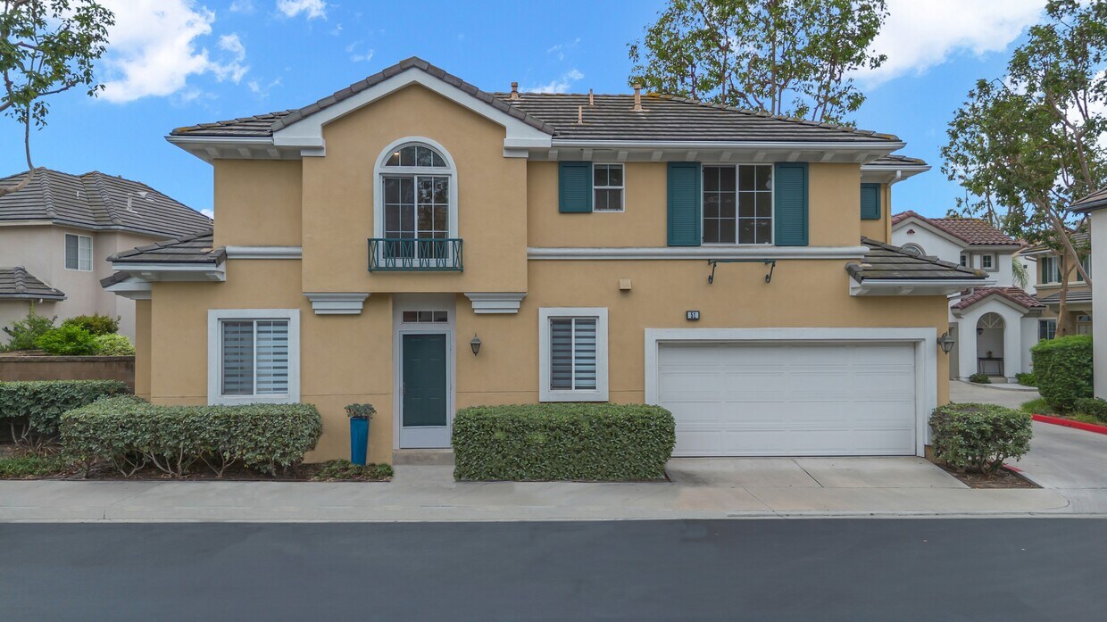 Photo - 51 Danbury Ln (Irvine, CA)
