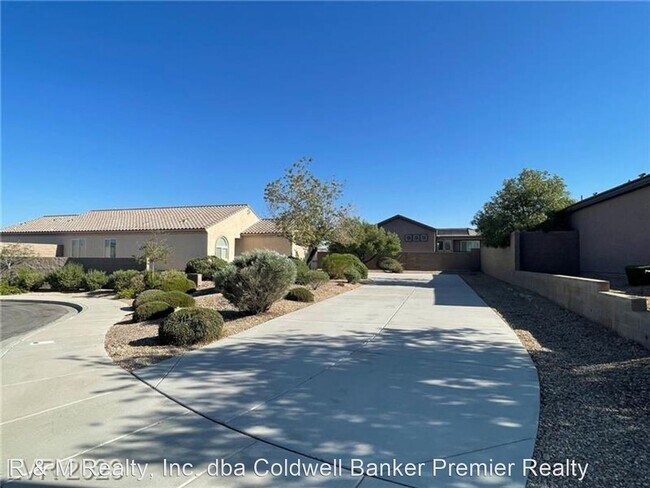 Building Photo - 3 br, 2 bath House - 2806 Lochleven Way