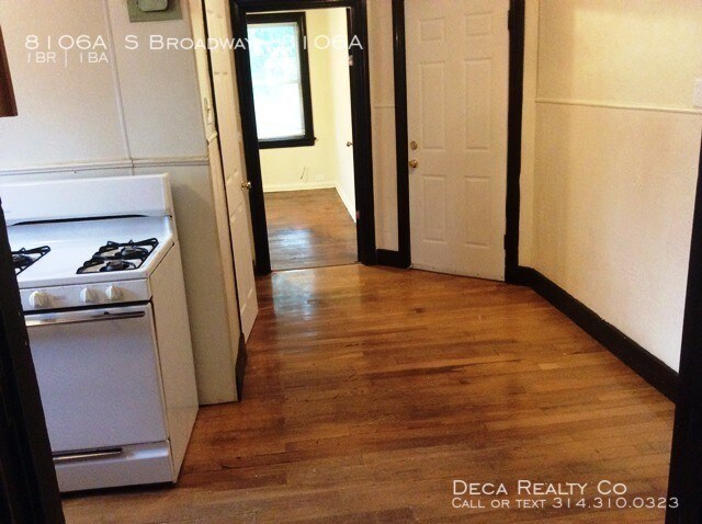 Foto del edificio - 1 Bedroom Apartment in the Patch!