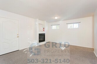 Building Photo - 5023 SE 62nd Ave