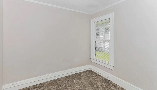 Foto del edificio - 1915 Beech Ave