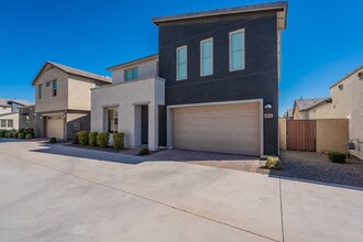 Building Photo - 4910 S Tune