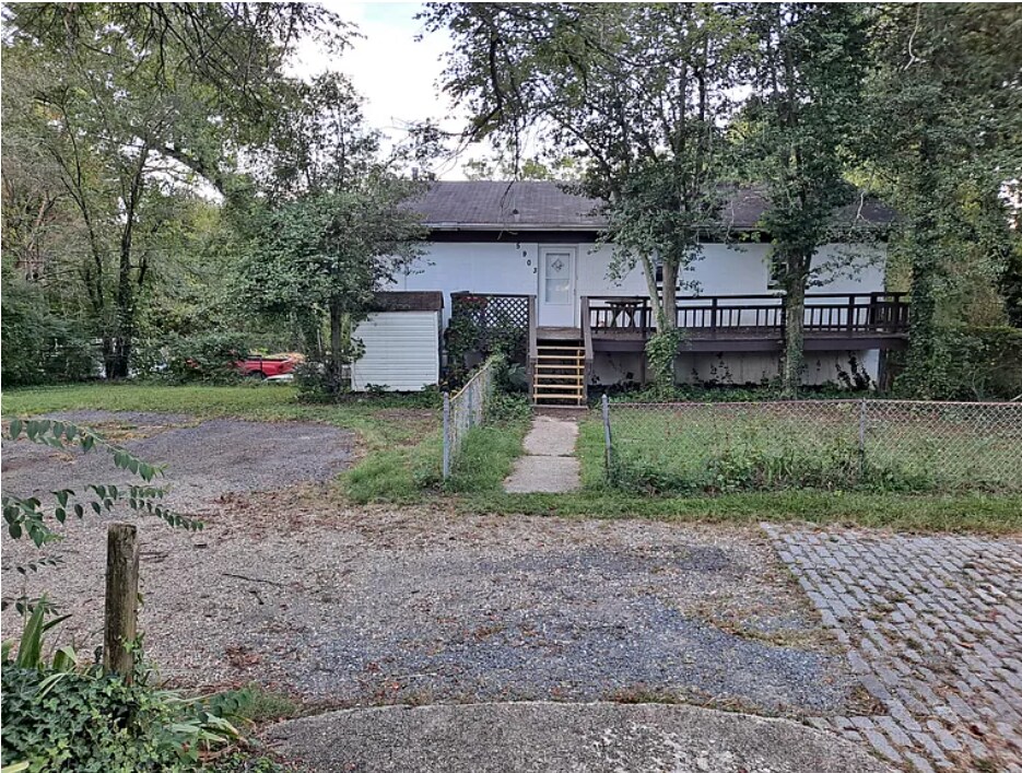 Photo - 5903 Temple Hill Rd