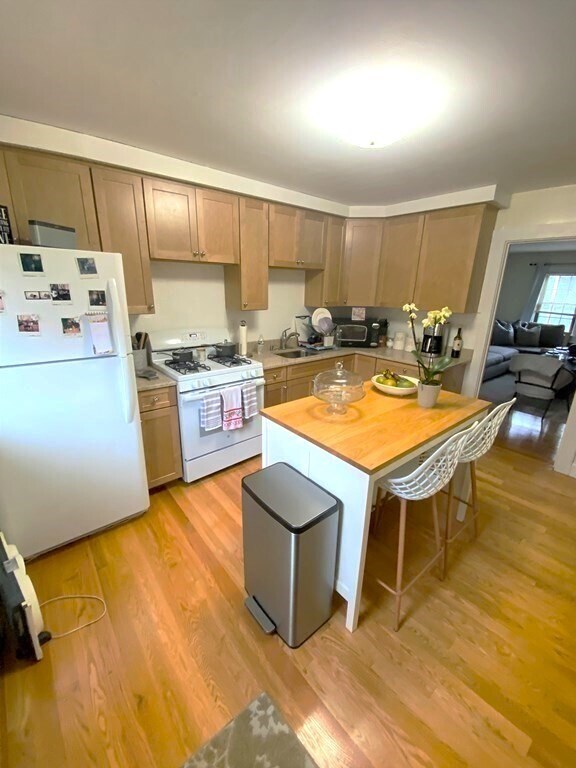 Foto del edificio - 902 Furnace Brook Pkwy