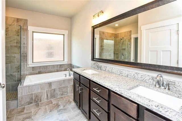 Building Photo - 29758 Copperpenny Dr NW