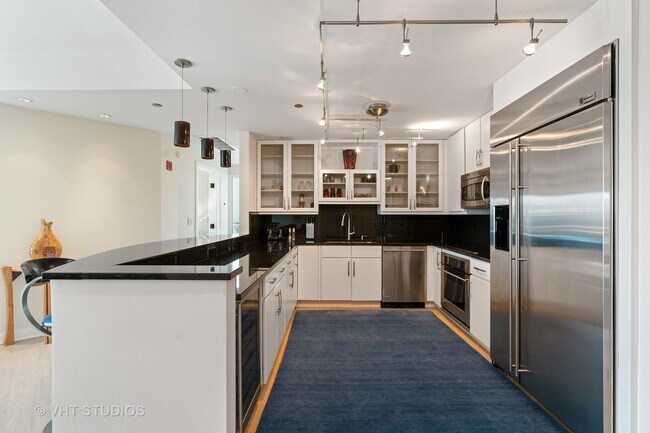 Foto del edificio - 130 N Garland Ct