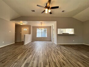 Building Photo - 22727 Paradise Gate Dr