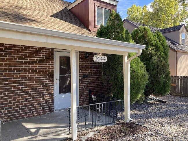 Building Photo - 1444 Wolff St