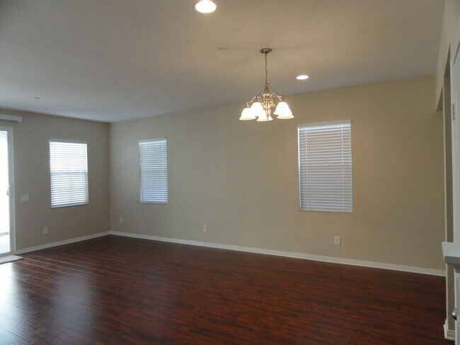 Building Photo - 4503 Bella Ct