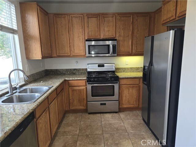 Foto del edificio - 1662 Palermo Dr