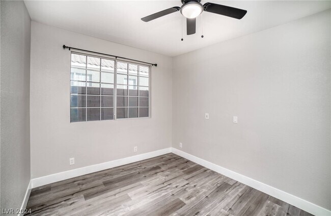 Building Photo - 9317 Sienna Ridge Dr
